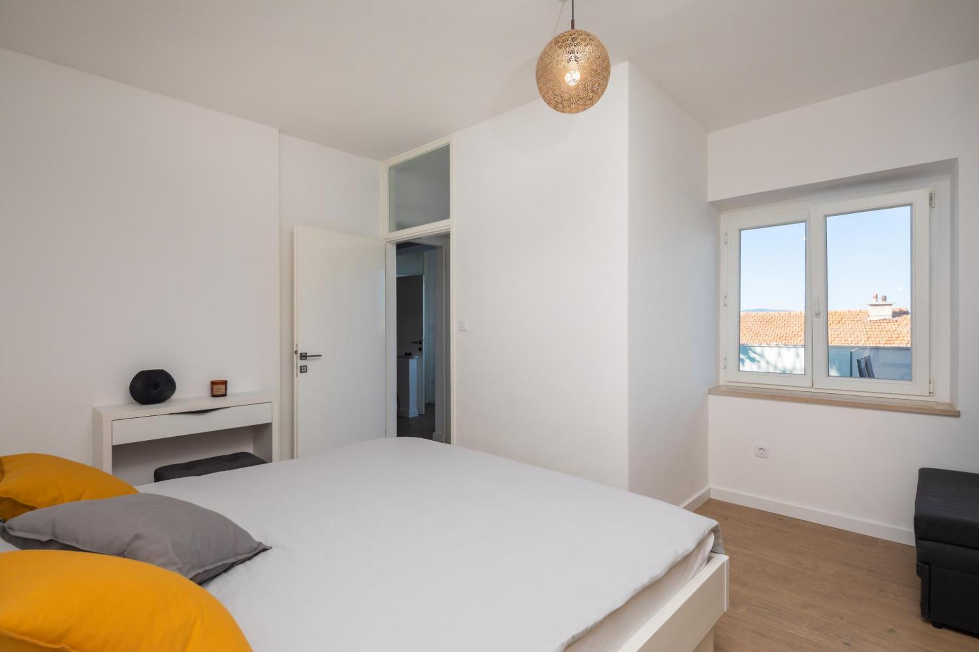 East Side Apartment Omis Bagian luar foto