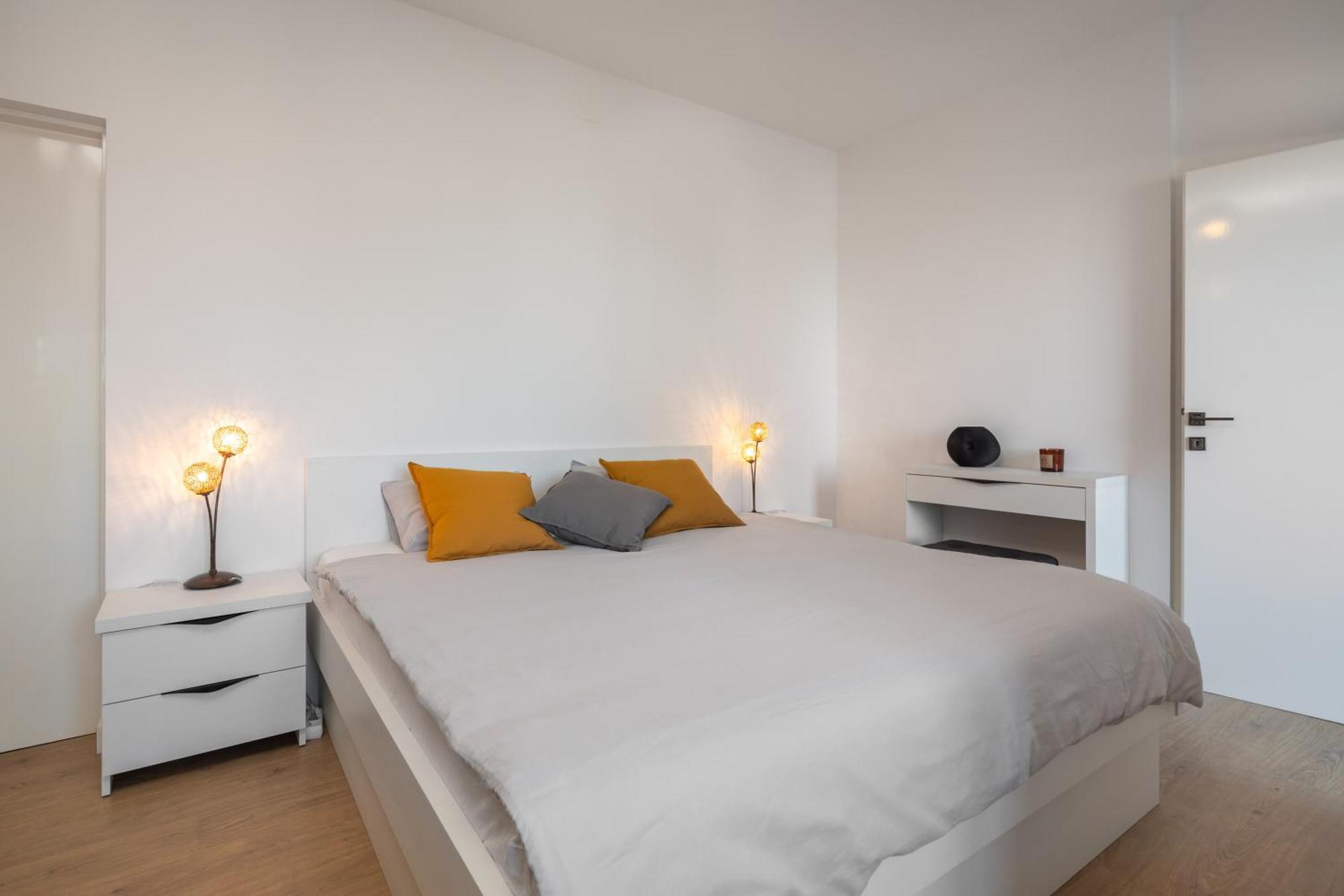 East Side Apartment Omis Bagian luar foto