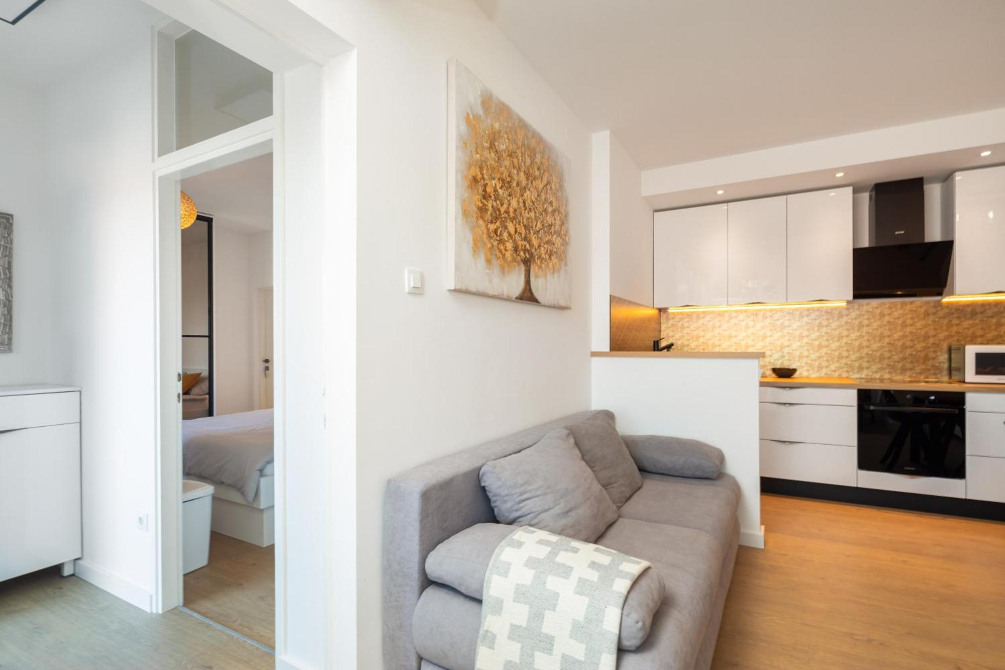 East Side Apartment Omis Bagian luar foto